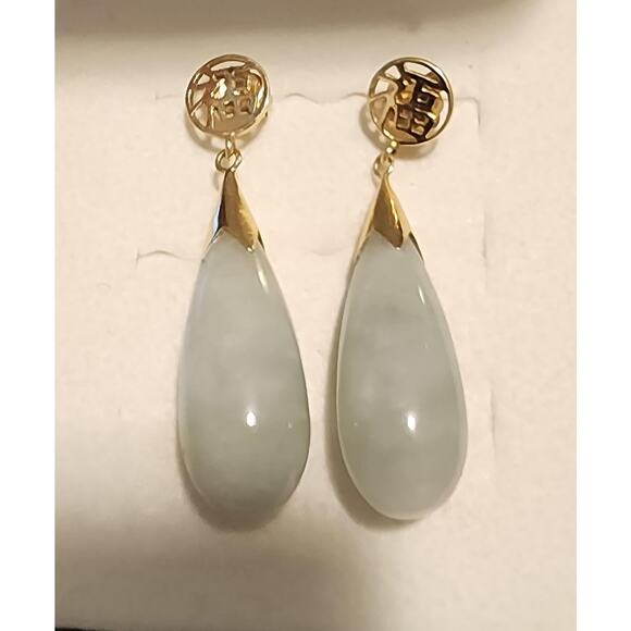 Luxurious 14k Gold Jade Stud Earrings: Handcrafted Green Gemstone Jewelry - Picture 1 of 7